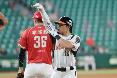 中職史上第一隊！統一獅達成隊史2000勝里程碑　2：1逆轉勝味全龍