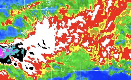 雨區擴大！新竹等8縣市大雨特報　南投、雲林、嘉義恐有致災雷雨