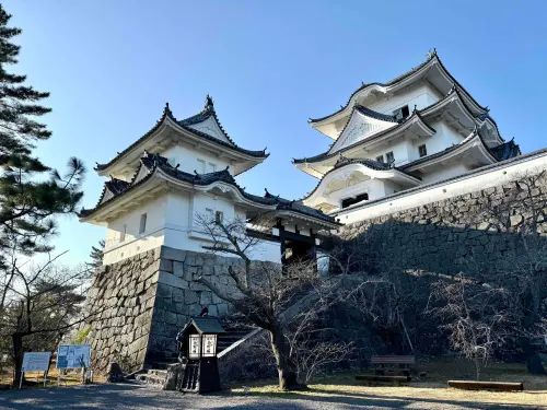 ▲有如白鳳展翅的伊賀上野城。（圖／記者蕭涵云攝）