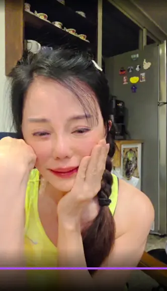 ▲狄鶯（如圖）多次被罵「慈母多敗兒」，所以已經許久不提孫安佐，如今再度引發爭議，也讓她無奈且心碎。（圖／狄鶯Twitch）