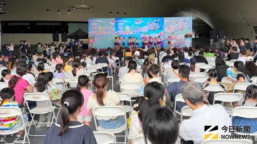 ▲「情緒魔法樂園，擁抱『莓』好時光」515國際家庭日嘉年華慶祝活動，吸引眾多家庭熱情參與。（圖／記者陳美嘉攝，2026.05.16）
