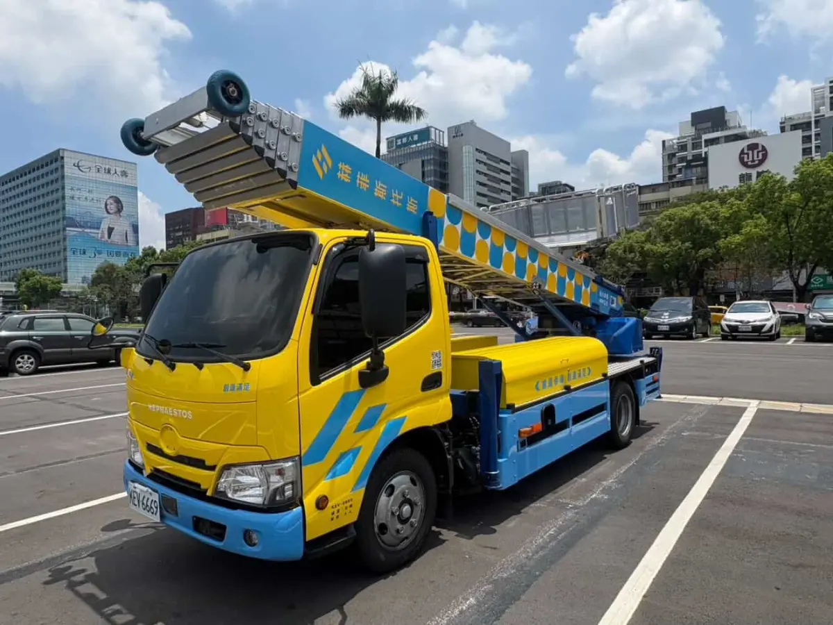 搬家免爬樓梯！全台唯一搬運雲梯車曝光　收費標準、優缺點一次看