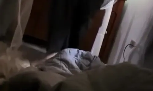 阿公半夜爬上看護床！女移工崩潰躲帳篷睡　遭逼問騷擾：要不要爽