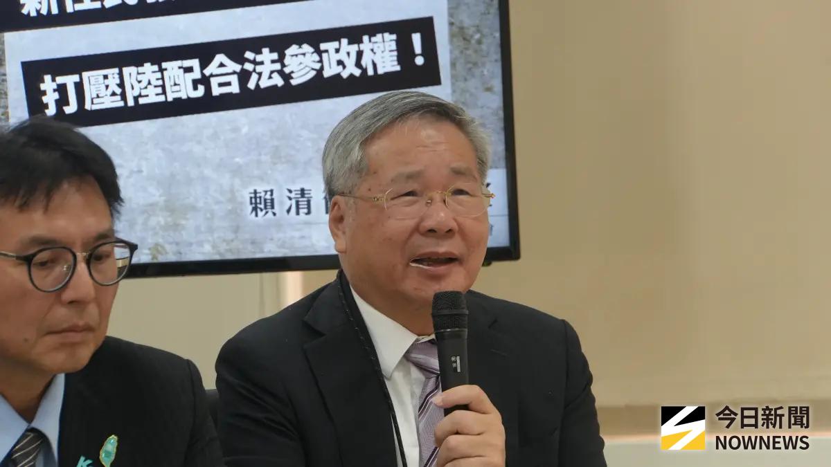 ▲修《選罷法》替高虹安連任解套？民眾黨立委許忠信（右）否認有通電話。（圖／記者呂炯昌攝，2026.05.19）
