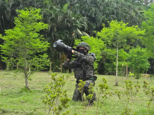 可室內射擊！國造紅隼二型反裝甲火箭首亮相　穿甲力提升至50公分
