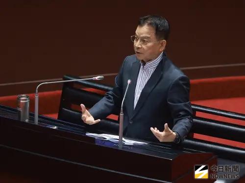藍白推安樂死公投！賴士葆卻沒投票　背後疑慮曝光