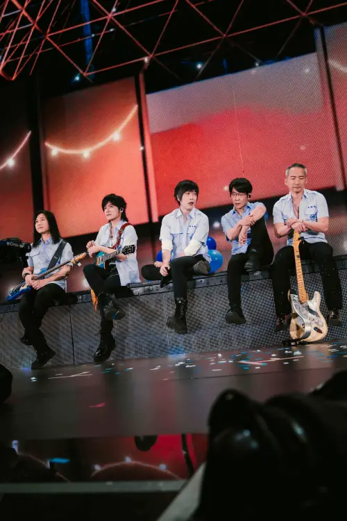 ▲五月天5525+2《回到那一天》25週年巡迴演唱會將重返台北大巨蛋版，將從7月3 日、4日、5日、8 日，唱到10日、11日、12日。（圖／相信音樂提供）