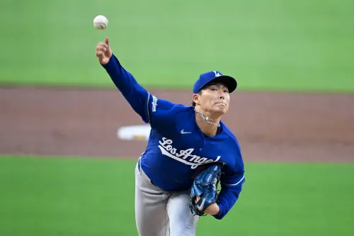 山本由伸好投吞敗！賽後神色凝重　主帥羅伯斯不滿對打線下達通牒