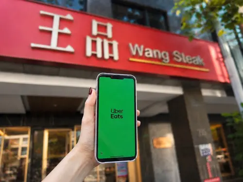 ▲外送Uber Eats吃王品青花驕酸辣粉套餐、和牛涮極上牛丼飯、檸檬冬瓜冰沙買一送一，還送85折優惠碼。（圖／王品集團wowprime.com/zh-tw/）