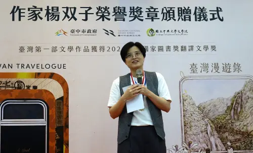 賴清德、蔡英文都恭喜的楊双子是誰？盧秀燕竟和綠議員辯到火大