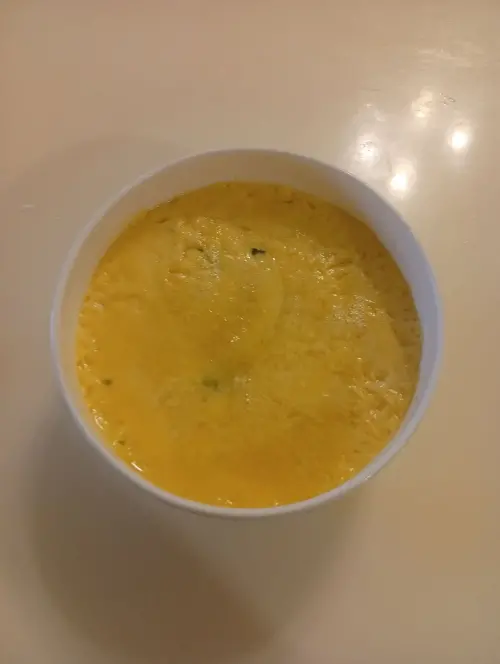▲有民眾實測做出一道泡麵蒸蛋，好滋味引發眾多老饕討論。（圖／泡麵公社 泡麵俱樂部臉書）