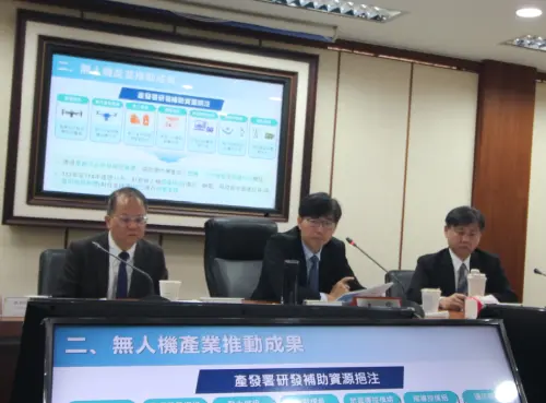 ▲邱求慧說，該計畫是由行政院核定，假設今年可以達到260億元，也就是去年產值的2倍的話，或許可以再調升新目標。（圖／記者鍾泓良攝影）