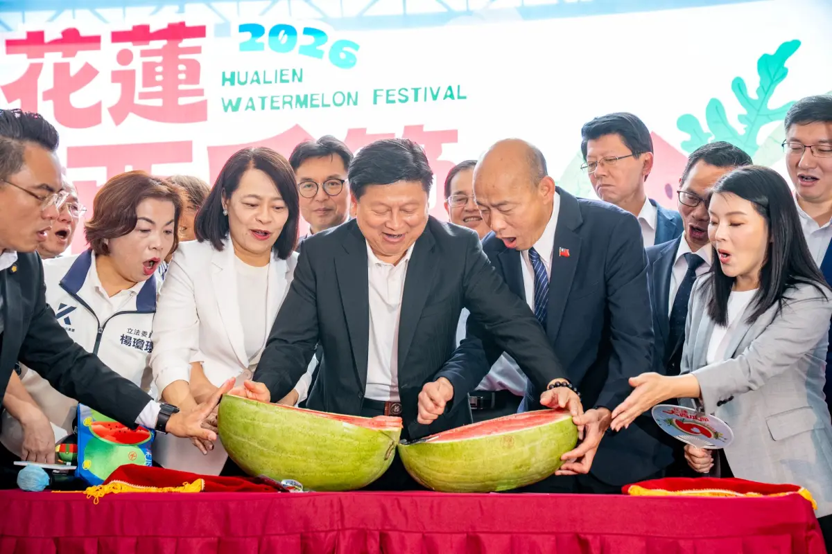▲花蓮大西瓜前進立法院掀夏季訂購熱潮。（圖／傅崐萁辦公室提供）