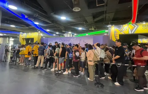 現場直擊／兄弟大巨蛋商品店現況！音樂季主題日排隊「繞一整圈」