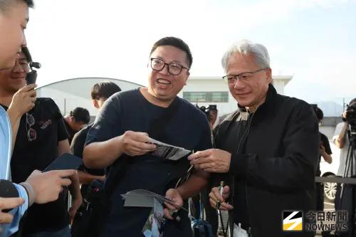 被問「台積電分紅爭議」　黃仁勳：照顧員工是一件非常重要的事