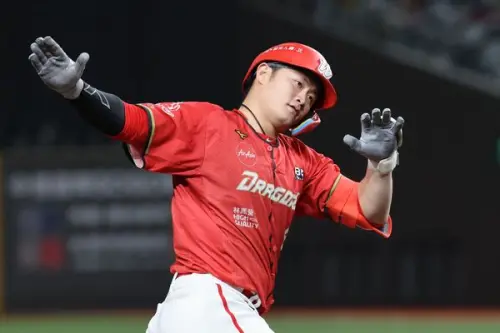 中信兄弟連2場輸給全壘打！德保拉被蔣少宏敲關鍵轟　0：2輸味全