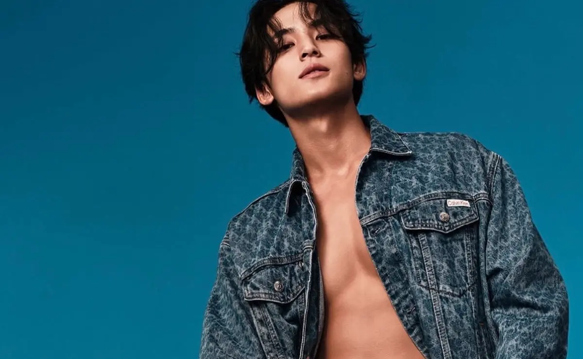 ▲ ▲韓團SEVENTEEN成員珉奎（如圖）是CK（Calvin Klein）代言人。然而日前他在直播中被成員們爆料，練習生時期常常穿著一件盜版CK內褲！遭虧：「從買不起到10年後變代言人」相當勵志。（圖／翻攝自珉奎IG）