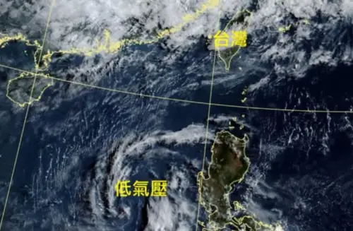 菲律賓南海出現「清晰低氣壓」！鄭明典揭發展動向　有利颱風生成