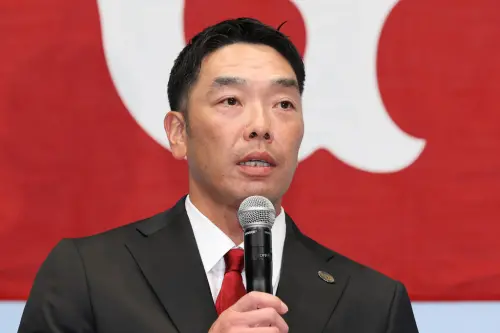 ▲讀賣巨人隊前監督阿部慎之助因涉嫌對女兒施暴，於25日遭到警方逮捕，消息一出震驚日本體壇。（圖／美聯社／達志影像）