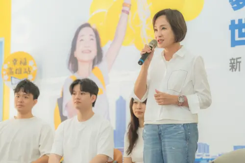 ▲柯志恩表示，這五位發言人將透過年輕世代的思維，向市民朋友活力與扎實的論述能力。(圖／國民黨高雄市長參選人柯志恩辦公室提供)