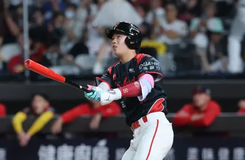 中職／味全隔27年再創9連勝！延長賽4：3退富邦　點亮魔術數字M17