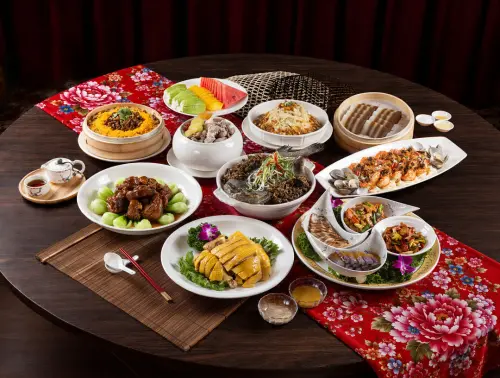 ▲桃園高爾夫俱樂部．悅華大酒店推出客家風華宴，每桌8000元起。（圖／業者提供）