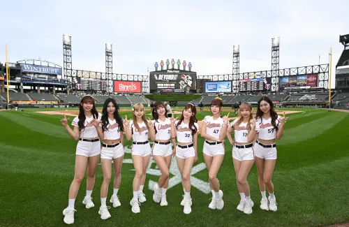 ▲統一7-ELEVEN獅啦啦隊UniGirls美國職棒大聯盟芝行，首戰造訪加哥白襪主場Rate Field。（圖／統一獅提供）
