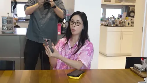 3億豪宅女星超摳！玩手遊堅持看完廣告賺1元　還每天簽到領100塊