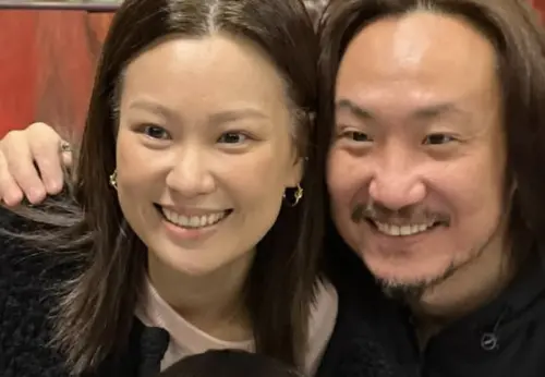 鄭中基離婚還沒完！拖了一整年與前妻余思敏沒共識　她見記者快閃