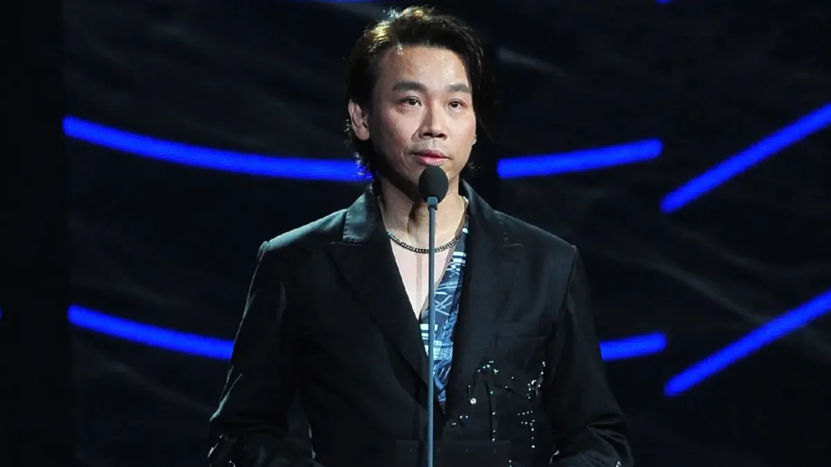 ▲回顧金曲獎史上最重大事故，頒獎人陶喆連續換了5支麥克風都沒聲音，導致典禮流程中斷，讓總監制陳鎮川相當崩潰。（圖／台視提供）