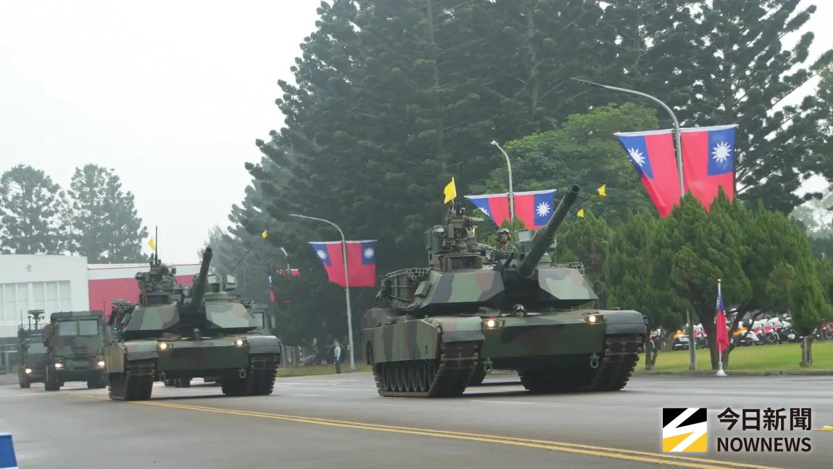 ▲陸軍司令部80週年部慶，M1A2T戰車服役後首度在台舉行閱兵分列式。（圖／記者呂炯昌攝，2026.05,29）