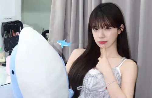 不只北一女！李多慧曾穿附中制服熱舞　脫到剩背心網看傻：更母湯