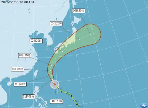▲下周一薔蜜颱風較高機率從琉球群島附近海面北上，直接影響臺灣的機率偏低。（圖／中央氣象署提供）