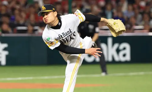 影／徐若熙直球裝渦輪？153超狂尾勁竄到好球帶　廣島洋砲看傻眼