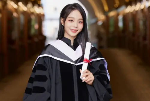 ▲孫淑媚今年研究所畢業，美照看起來彷彿是24歲的應屆畢業生。（圖／翻攝自孫淑媚臉書）