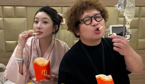 ▲依依（左）分享生產過程，納豆（右）看到女兒出生後，還感動落淚。（圖／翻攝自依依IG@sherry11ee）