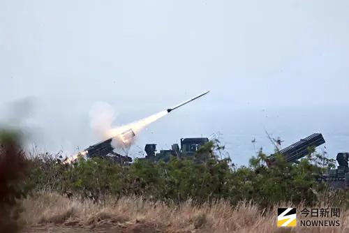 第4作戰區屏東臺南聯合實彈射擊　場面震撼