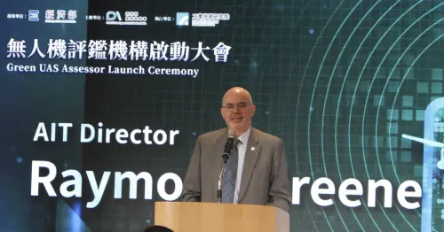 ▲谷立言表示，美國正致力確保在無人機的研發、商業化與出口都保持領導地位，同時也認知到台灣在先進製造、電子產業及靈活生產能力上的優勢，使其成為不可或缺的絕佳夥伴。（圖／記者鍾泓良攝影）