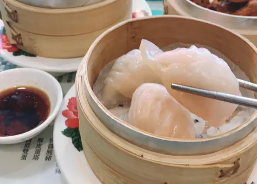 ▲港式飲茶點心通常以3個為一籠，但若遇到4人用餐狀況較不好分食。（圖／美生餐室臉書）
