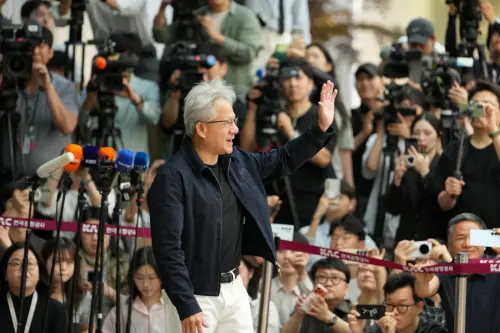 韓國下個主要產業會是什麼？黃仁勳點名「機器人領域」