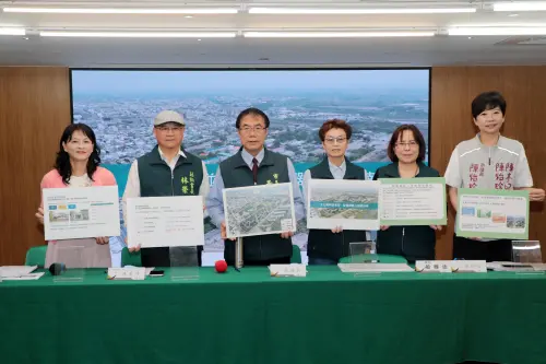 打造文化科技地標　黃偉哲擘劃新營糖廠轉型機器人前哨站