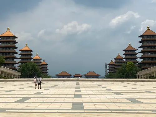 ▲佛光山佛陀紀念館內的成佛大道（圖／記者葉盛耀攝）