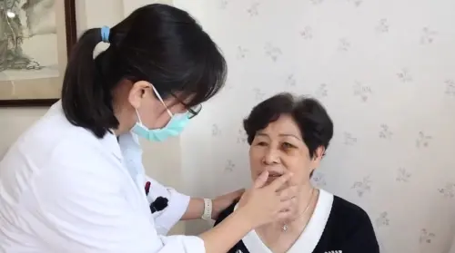 她出車禍左眼張不開！醫檢查大腦1問題　常冒3症狀：以為眼睛壞掉