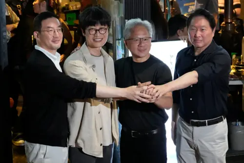 吃烤肉、談正事！黃仁勳到訪韓國　推進輝達4項新業務
