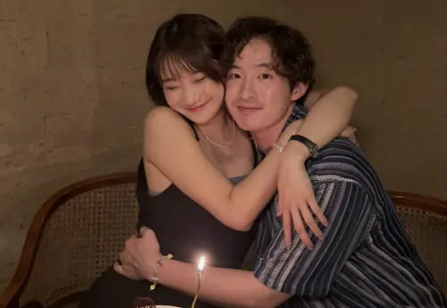 愛莉莎莎認愛攝影師新男友！狂曬放閃甜照：沒想到我們會在一起