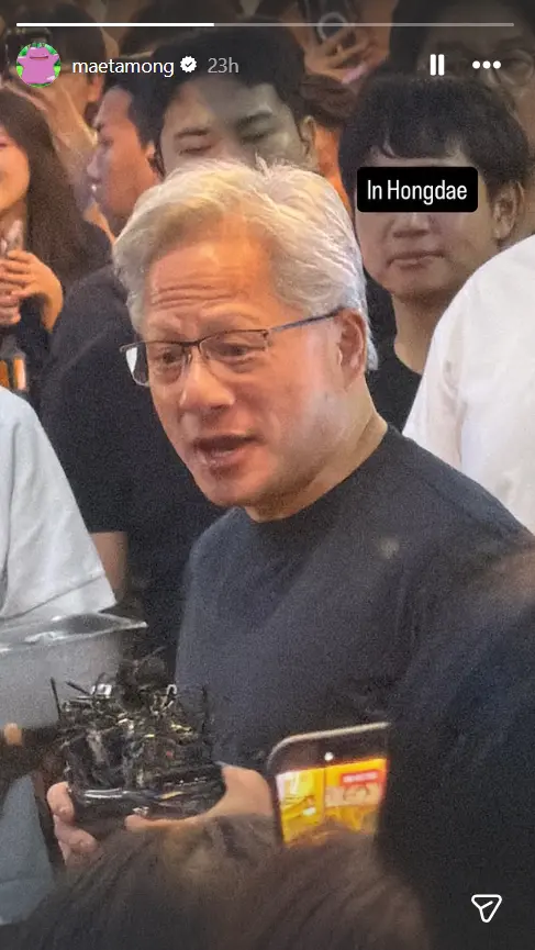 ▲黃仁勳（如圖）在弘大商圈請多位韓國科技巨頭用餐，Winner李昇勳也在現場追星。（圖／翻攝自이승훈 HOONY IG@maetamong）