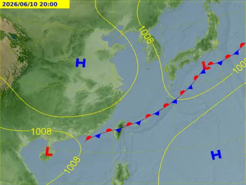 ▲隨著滯留鋒面南下及西南季風增強，大量水氣將持續湧入台灣，8日至15日恐出現長達10天的降雨期。（圖／取自中央氣象署）