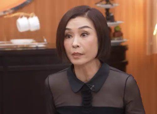 ▲伍詠薇稱《金枝慾孽貳》拍攝時，被「雙面人」女星氣到主動對被她欺負的人伸出援手。（圖／翻攝自HOY媒體網絡 YT）