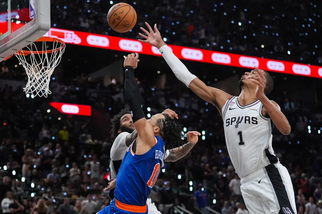 NBA總冠軍賽影片分析／為何馬刺「閃擊」對尼克無效？3點原因解析