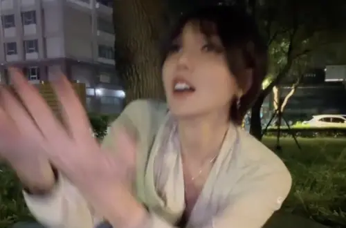 台股崩盤賠1隻勞力士！反指標女神巴逆逆練習睡公園：別跟我搶位